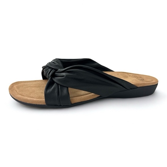 NIB Earth Origins Billi Black Leather Slide Sandals - Size 10W - Picture 1 of 13